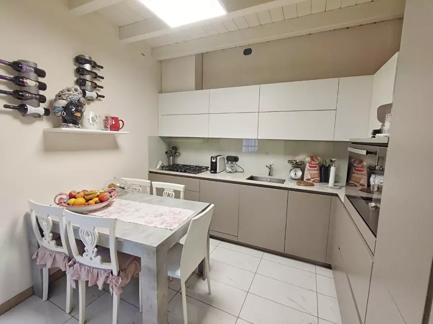 Immagine 5 di Appartamento in vendita  a Massarosa