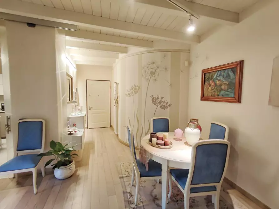 Immagine 7 di Appartamento in vendita  a Massarosa