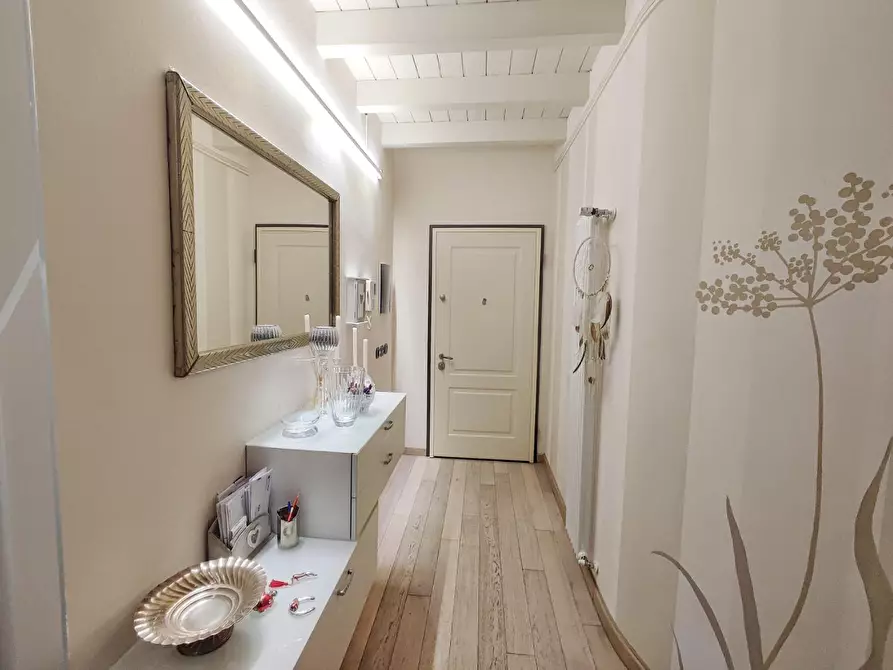 Immagine 6 di Appartamento in vendita  a Massarosa