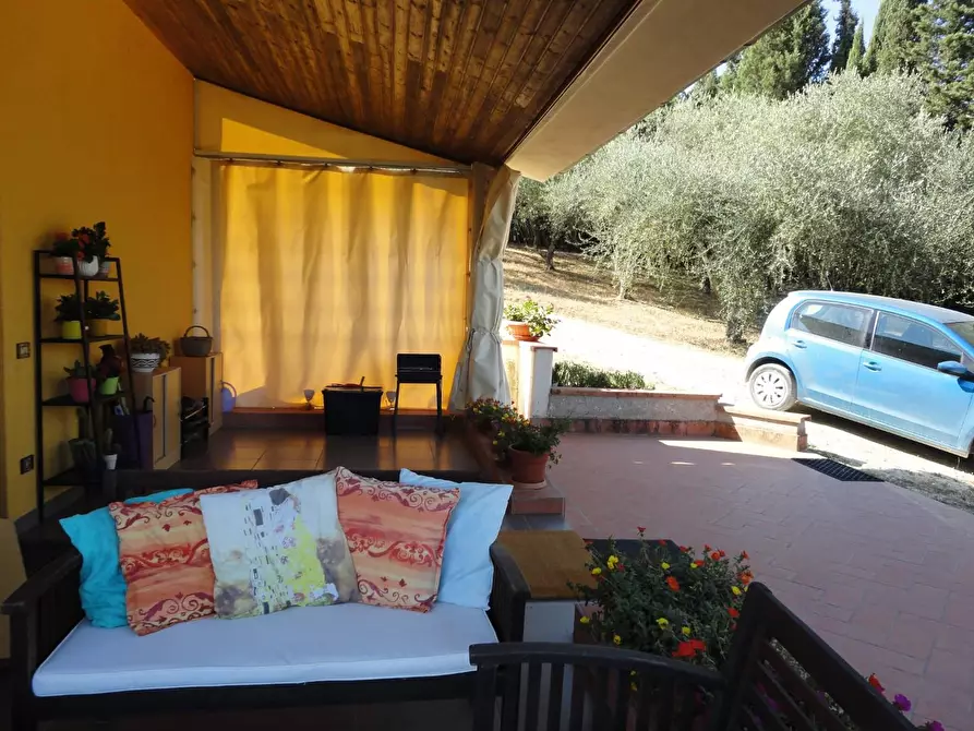 Immagine 17 di Villa in vendita  a Chianni
