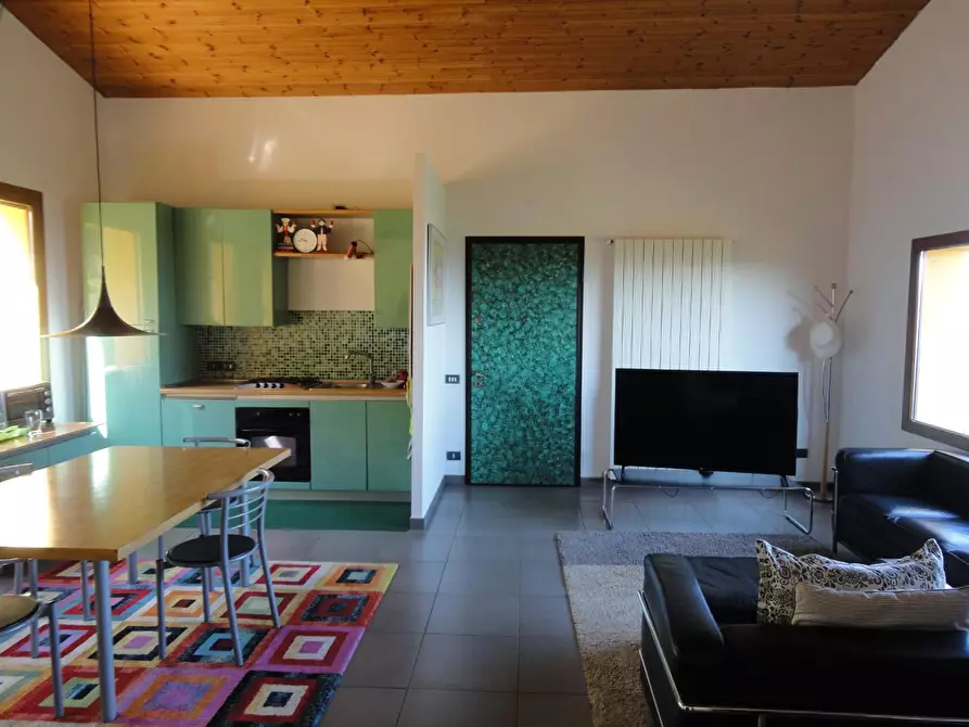 Immagine 2 di Villa in vendita  a Chianni