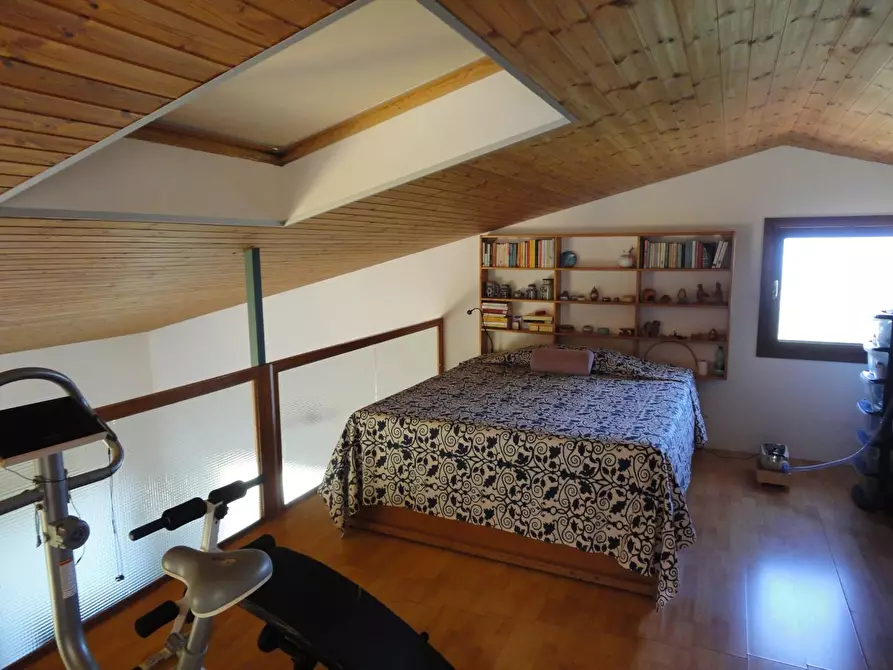 Immagine 13 di Villa in vendita  a Chianni