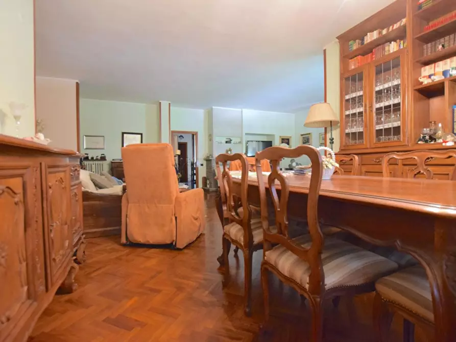 Immagine 4 di Appartamento in vendita  a Pontedera