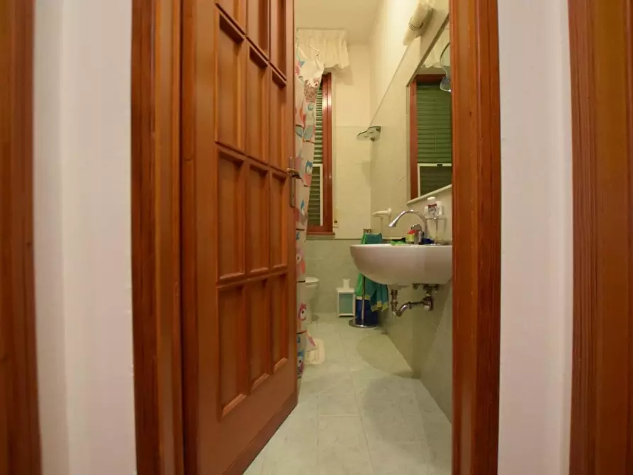 Immagine 8 di Appartamento in vendita  a Pontedera