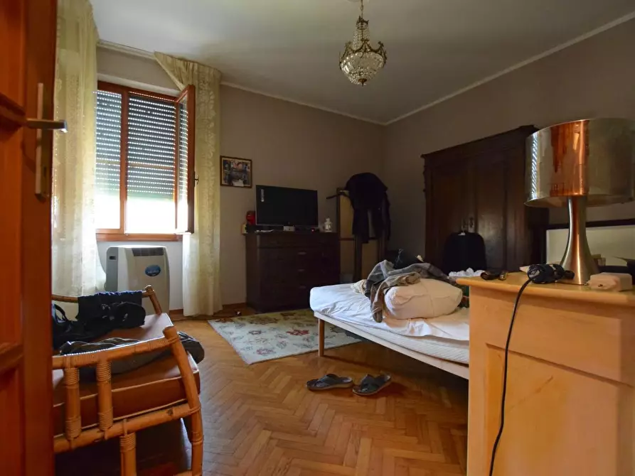 Immagine 10 di Appartamento in vendita  a Pontedera