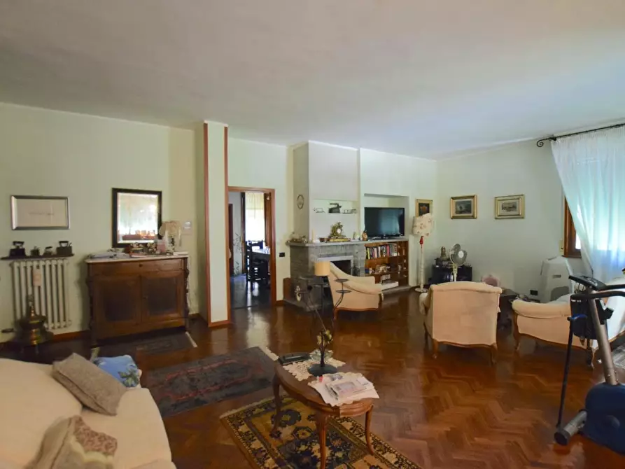 Immagine 2 di Appartamento in vendita  a Pontedera