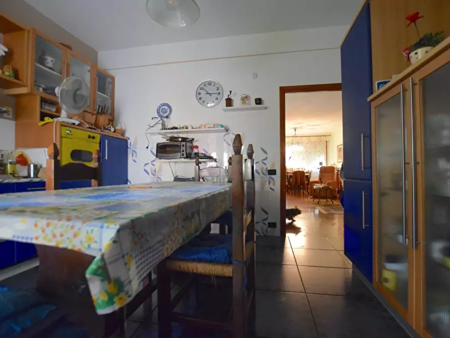 Immagine 6 di Appartamento in vendita  a Pontedera