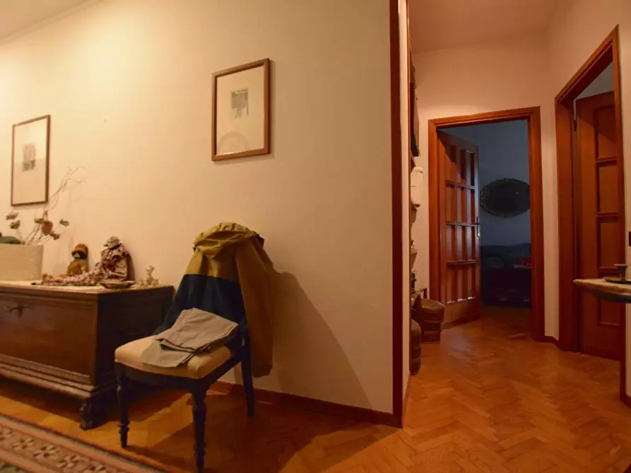 Immagine 11 di Appartamento in vendita  a Pontedera