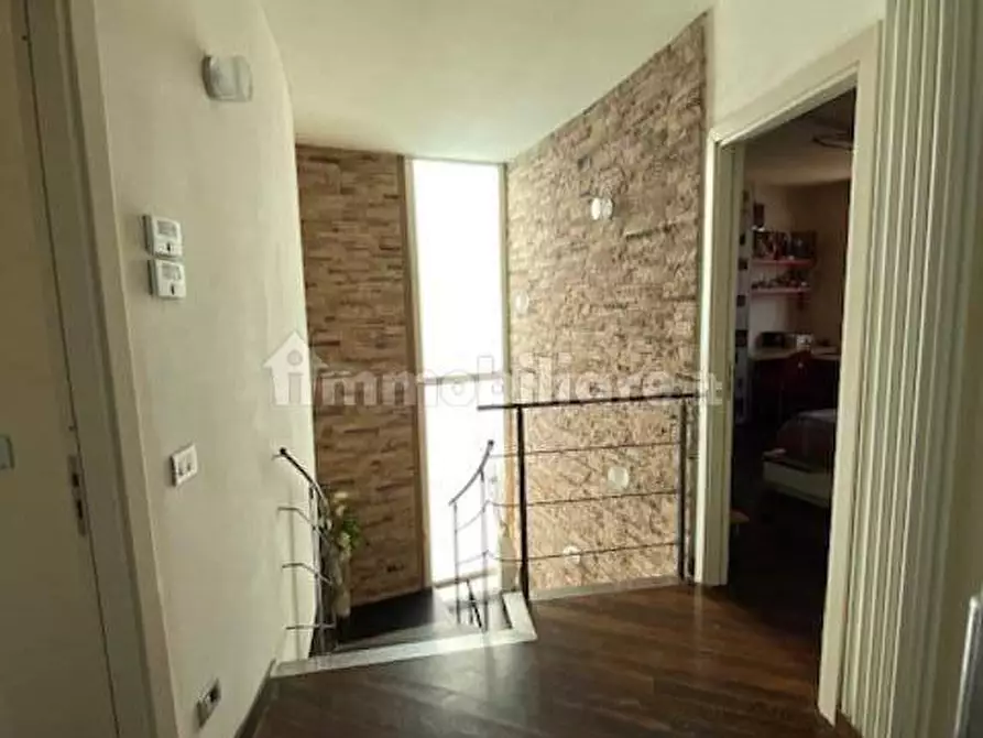 Immagine 10 di Villa in vendita  a San Giuliano Terme