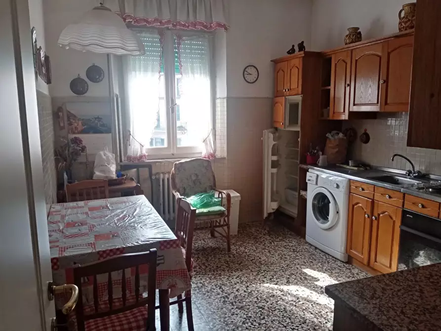 Immagine 4 di Appartamento in vendita  a Aulla