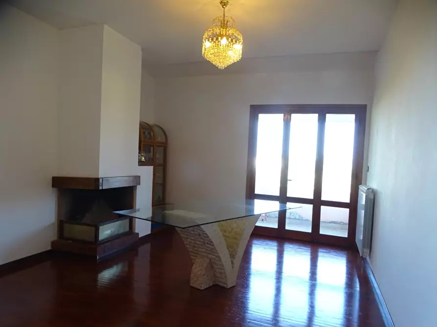 Immagine 22 di Villa in vendita  a San Miniato