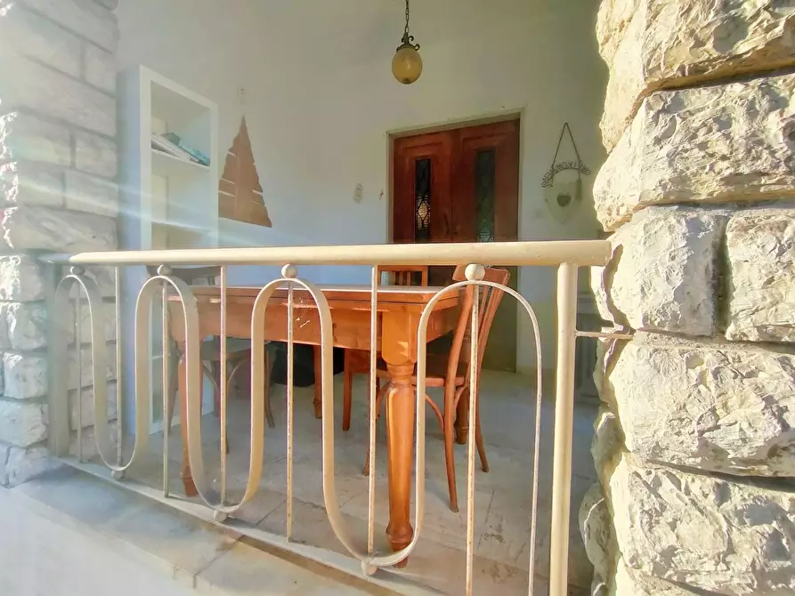 Immagine 10 di Villa in vendita  a San Giuliano Terme