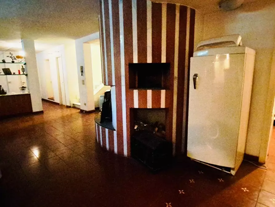 Immagine 35 di Villetta a schiera in vendita  a Viareggio