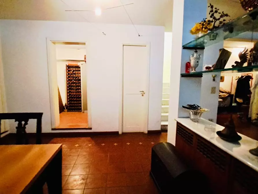 Immagine 42 di Villetta a schiera in vendita  a Viareggio