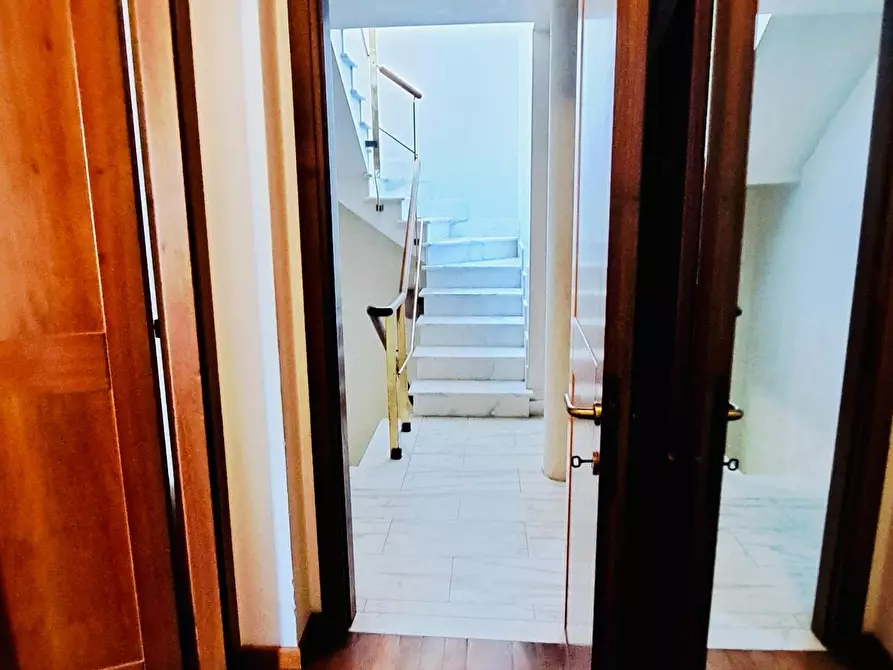 Immagine 22 di Villetta a schiera in vendita  a Viareggio