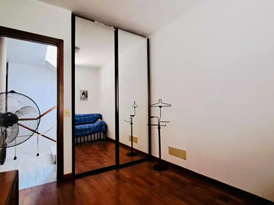 Immagine 16 di Villetta a schiera in vendita  a Viareggio