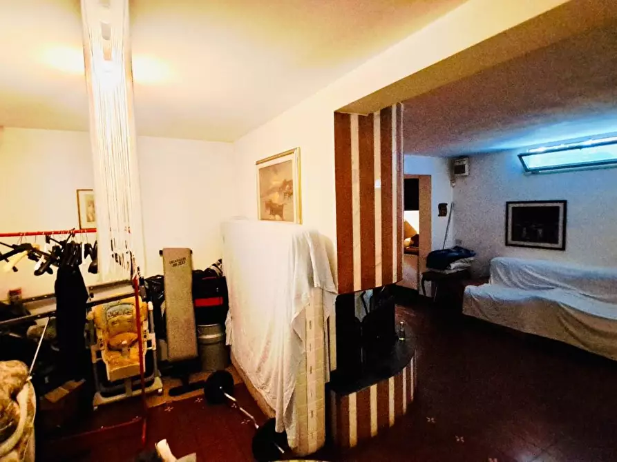 Immagine 37 di Villetta a schiera in vendita  a Viareggio