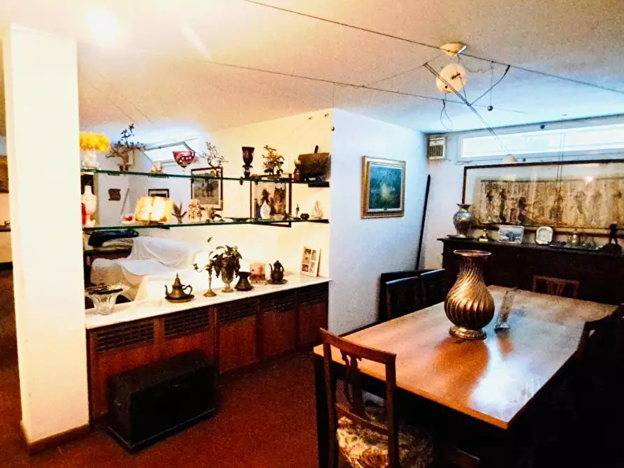 Immagine 38 di Villetta a schiera in vendita  a Viareggio