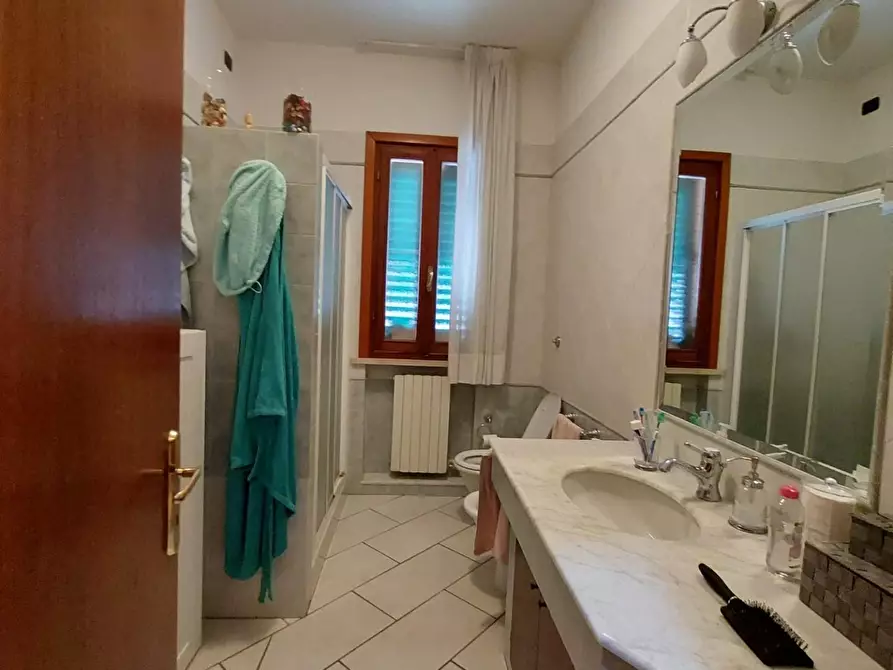 Immagine 37 di Casa indipendente in vendita  a Montopoli In Val D'arno