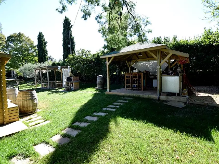 Immagine 11 di Casa bifamiliare in vendita  a Fauglia