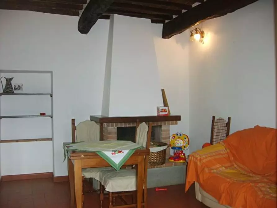 Immagine 6 di Rustico / casale in vendita  a Vinci