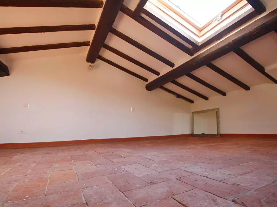 Immagine 16 di Rustico / casale in vendita  a Vinci