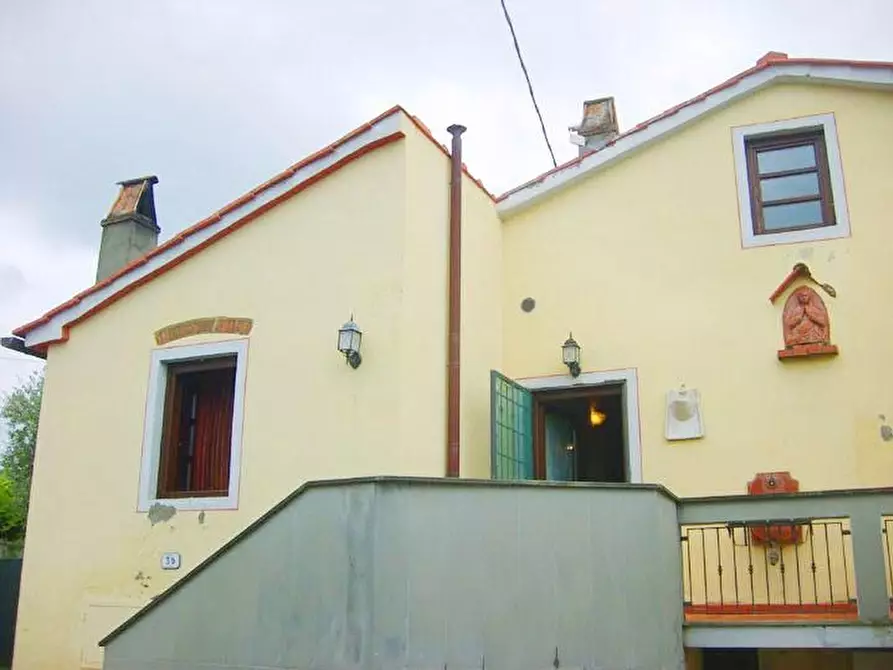 Immagine 11 di Rustico / casale in vendita  a Vinci