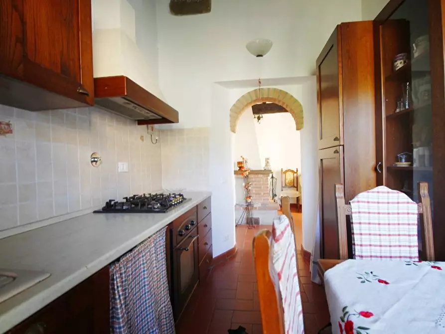 Immagine 5 di Rustico / casale in vendita  a Vinci