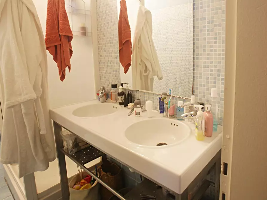 Immagine 10 di Appartamento in vendita  a Pisa