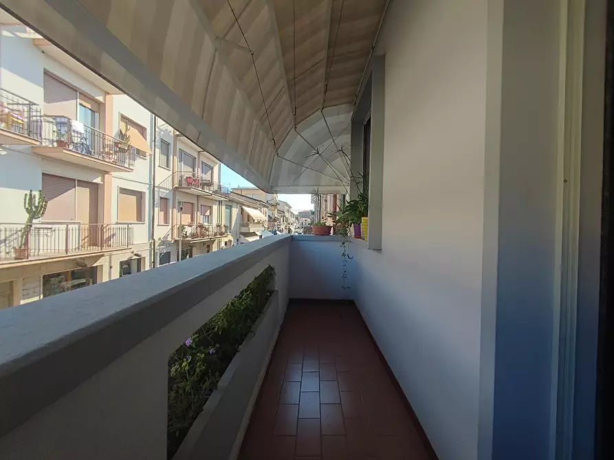 Immagine 12 di Villa in vendita  a Viareggio