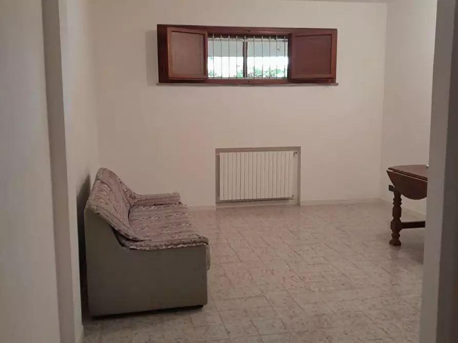 Immagine 4 di Appartamento in vendita  a Livorno