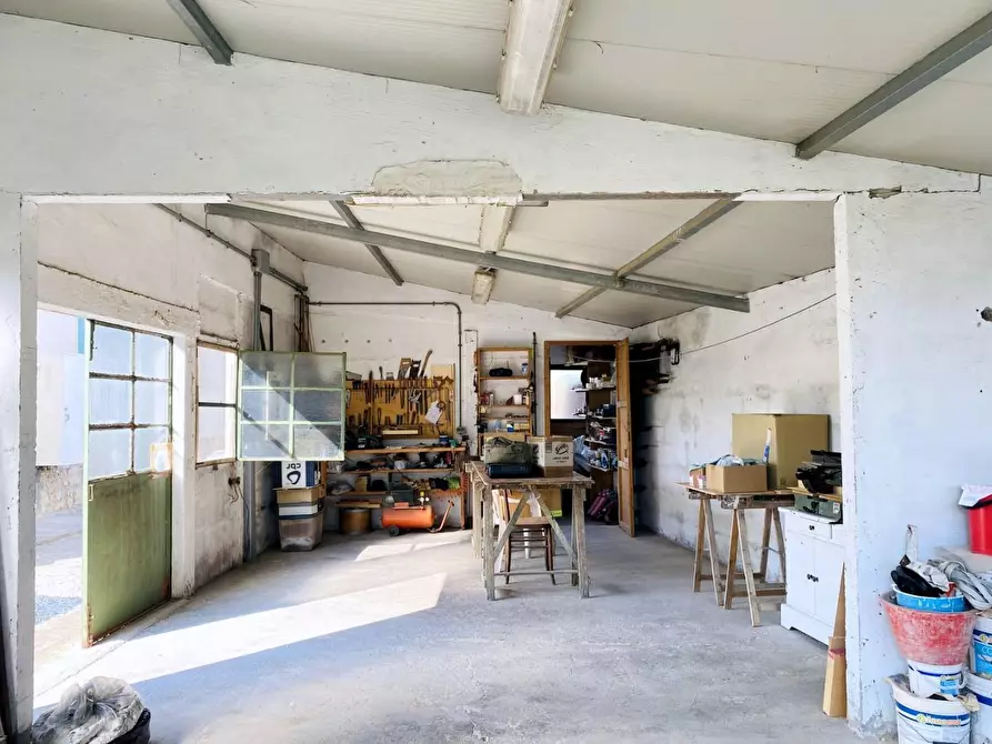 Immagine 47 di Casa indipendente in vendita  a Pietrasanta