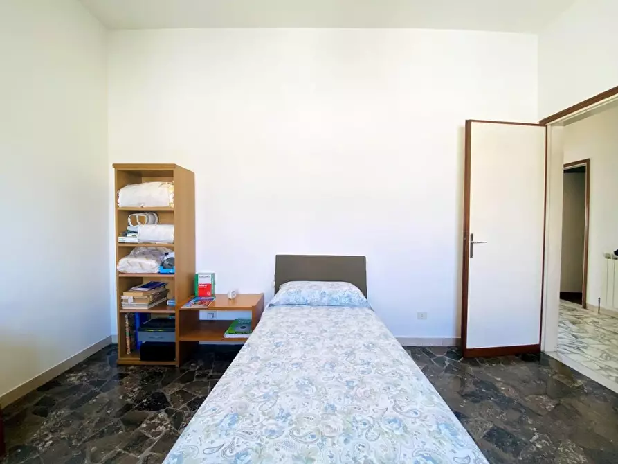 Immagine 27 di Casa indipendente in vendita  a Pietrasanta