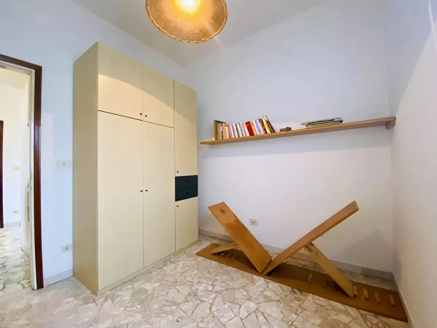 Immagine 43 di Casa indipendente in vendita  a Pietrasanta