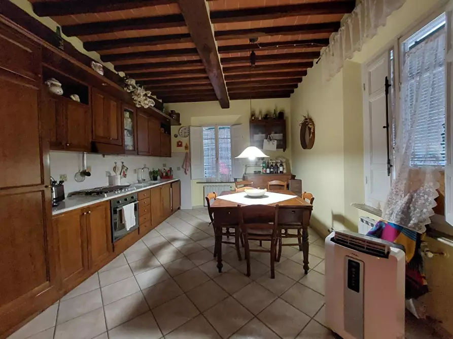 Immagine 3 di Appartamento in vendita  a Buti