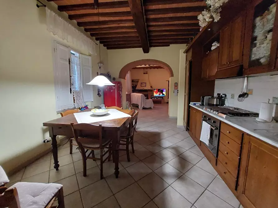 Immagine 4 di Appartamento in vendita  a Buti