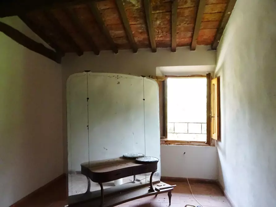 Immagine 45 di Porzione di casa in vendita  a Palaia