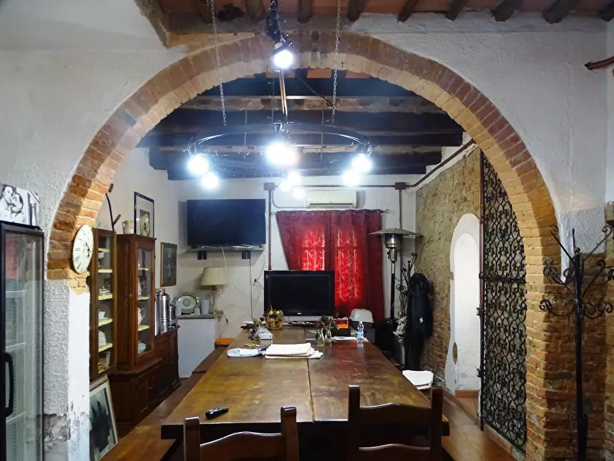 Immagine 26 di Porzione di casa in vendita  a Palaia