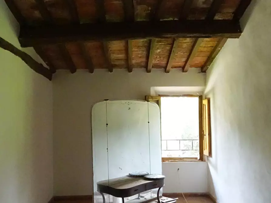Immagine 44 di Porzione di casa in vendita  a Palaia