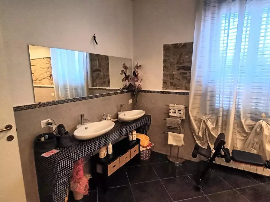 Immagine 9 di Casa indipendente in vendita  a Vecchiano