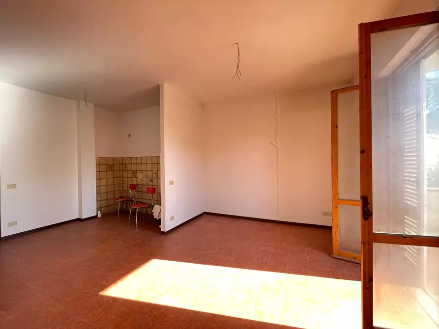 Immagine 4 di Appartamento in vendita  a Empoli