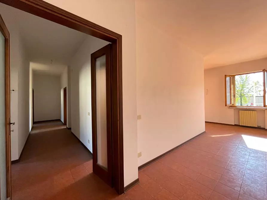 Immagine 21 di Appartamento in vendita  a Empoli