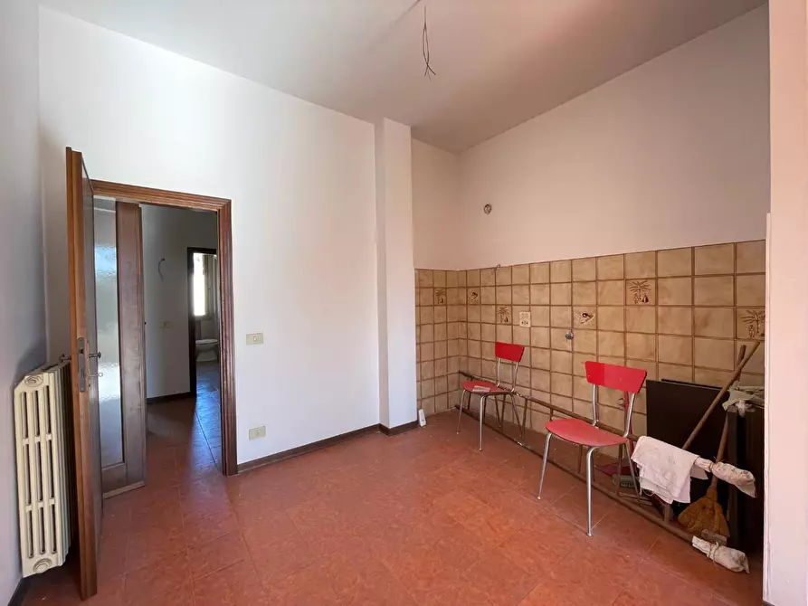 Immagine 6 di Appartamento in vendita  a Empoli