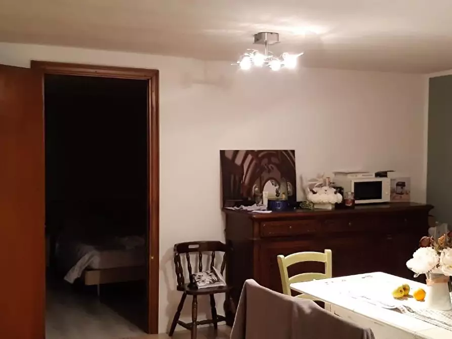 Immagine 59 di Villa in vendita  a Massa