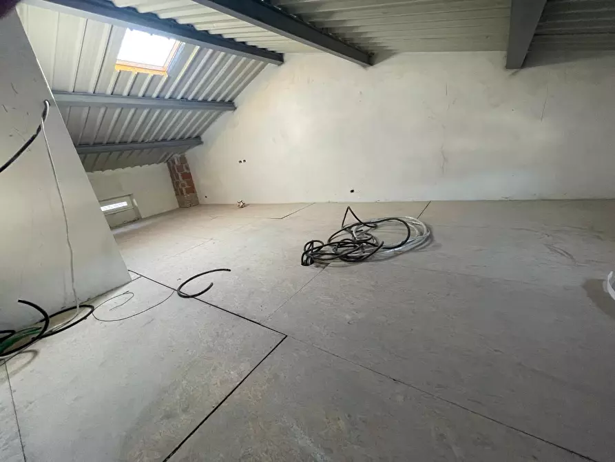 Immagine 16 di Appartamento in vendita  a Poggibonsi