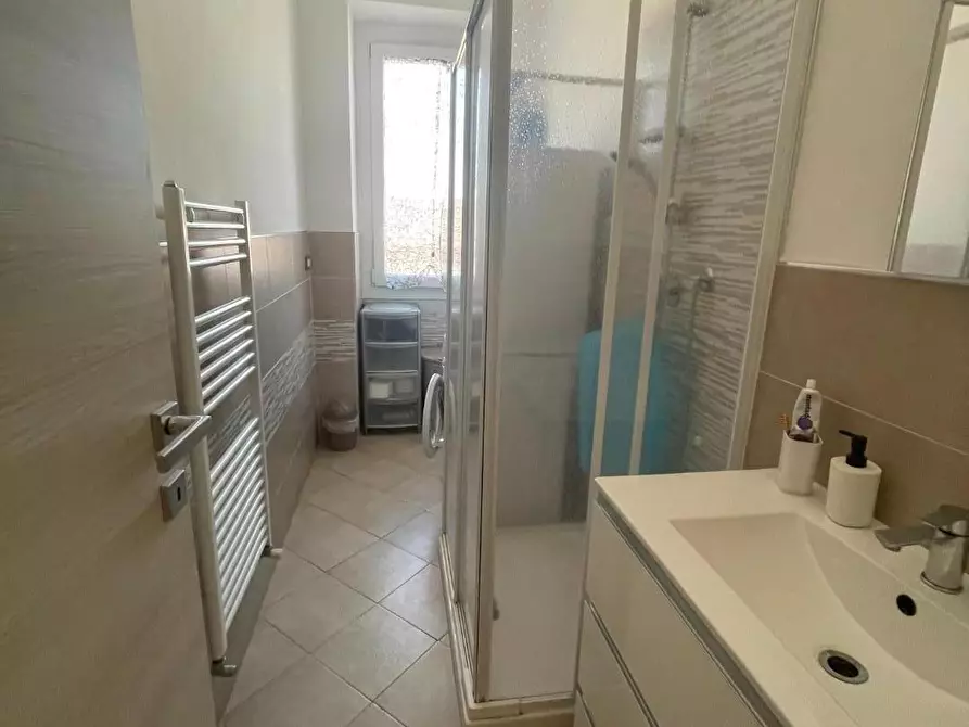 Immagine 11 di Appartamento in vendita  a Poggibonsi