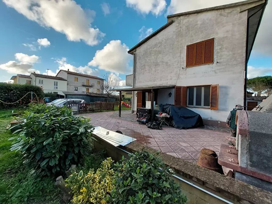 Immagine 42 di Casa bifamiliare in vendita  a Palaia