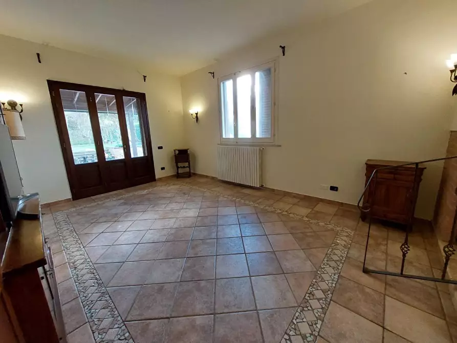 Immagine 11 di Casa bifamiliare in vendita  a Palaia