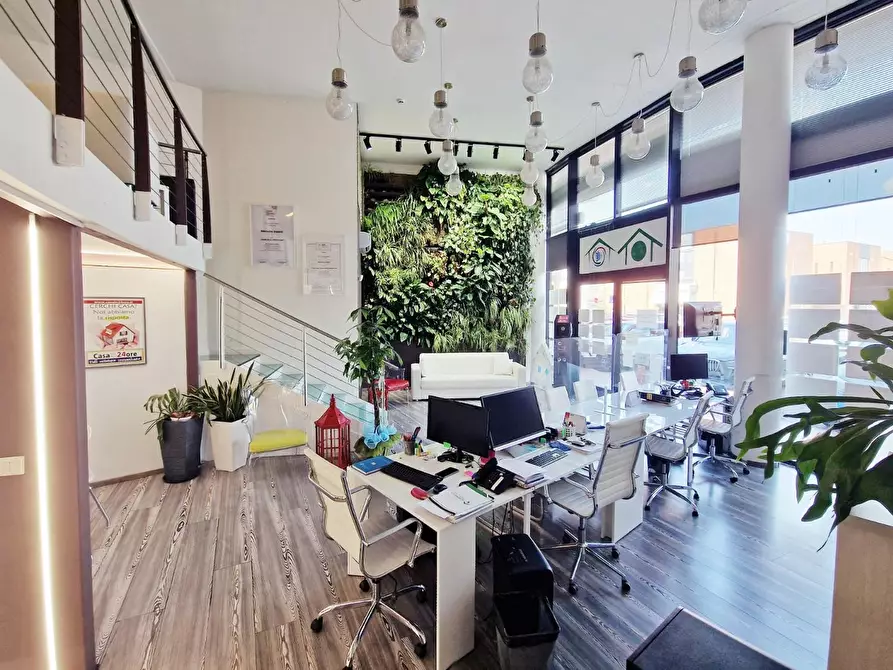 Immagine 6 di Ufficio in affitto  a San Giuliano Terme