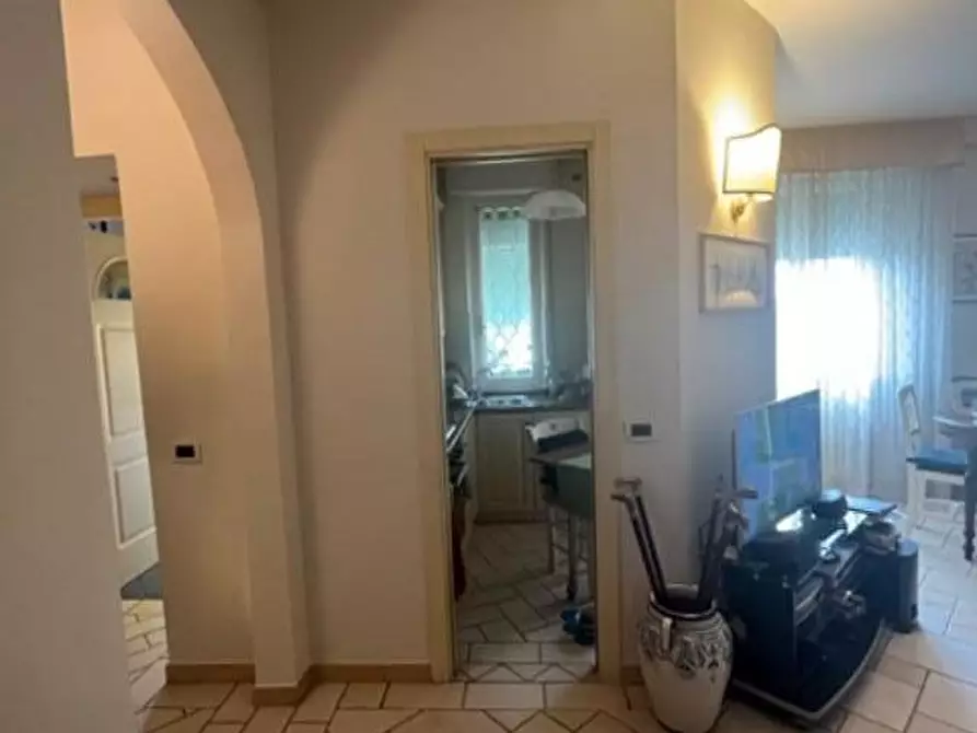 Immagine 5 di Appartamento in vendita  a Pontedera